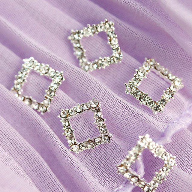 Make.N Simple Square Crystal___Charm134 - 1