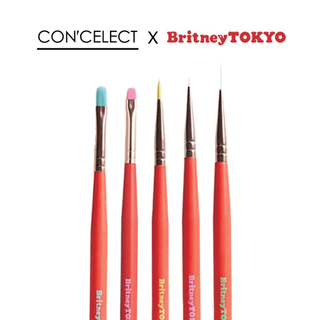 CON'CELECT X Britney Tokyo Brushes