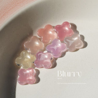 Fauve Blurry Collection