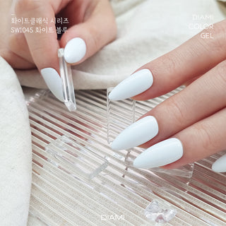Diami Color Gel SW1045  White Blue