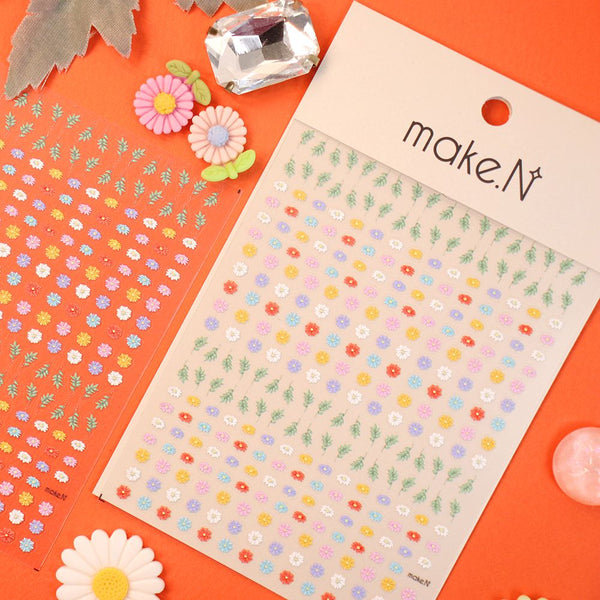 Make.N Embo Pastel Daisy Nail Stickers