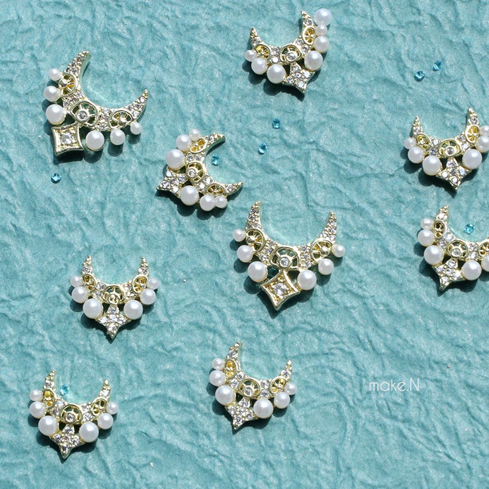 Make.N Crystal Charm31 - Pearl Queen Necklace - 1
