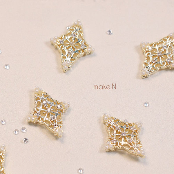 Make.N Crystal Charm22 - Holiday Light