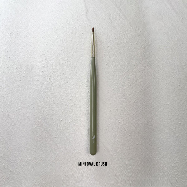 riposo Mini Oval Brush #508