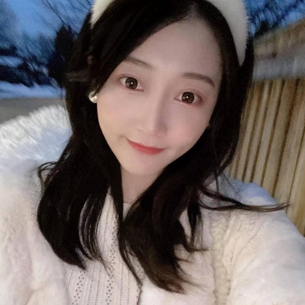Vicky Qin